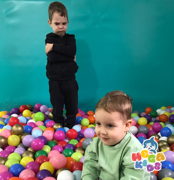 Ljubomora kod dece kad stigne beba