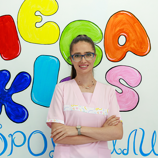 Анђела Митић